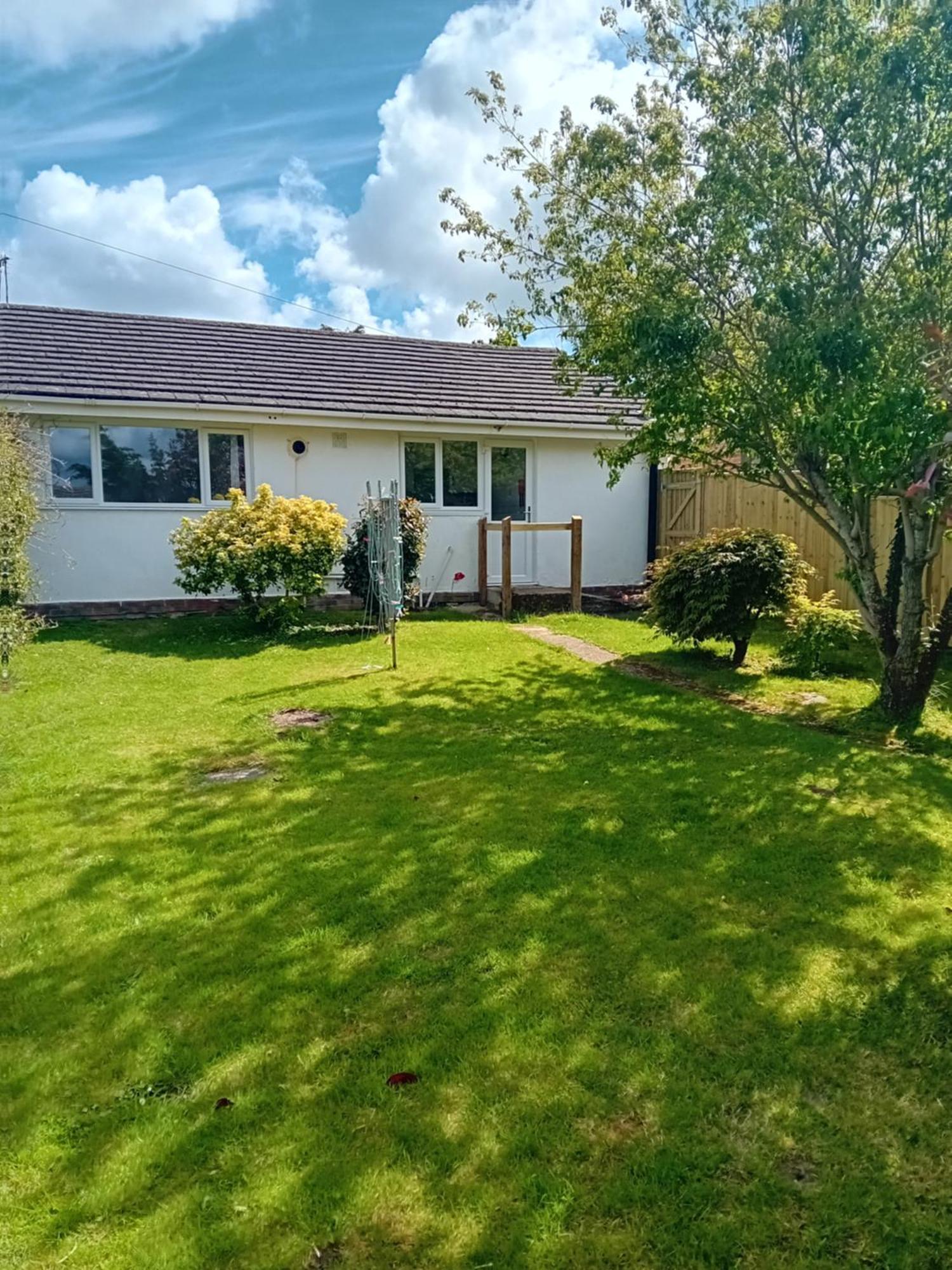فيلا The Bungalow Lymington With New Forest 1 Mile المظهر الخارجي الصورة